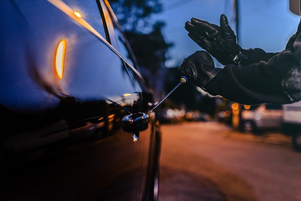 Μερική κλοπή αυτοκινήτου: τι είναι και πώς να προστατευτείς