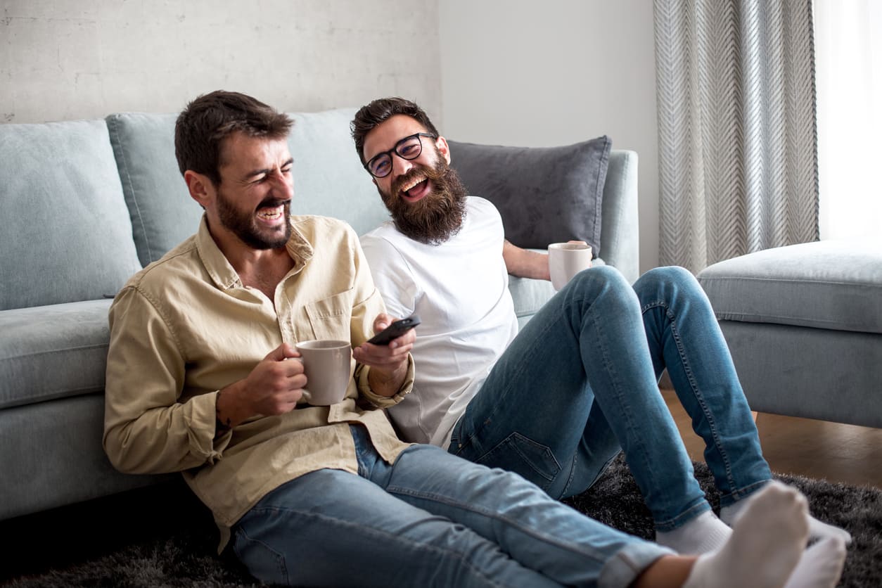 Eurolife blog - Happy roommates spending time together at living room