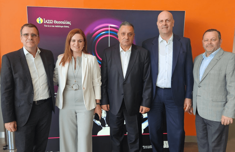 Eurolife FFH - Δελτία Τύπου header - φωτογραφία από στελέχη της εταιρίας και του νοσοκομείου